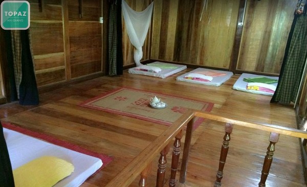 Homestay Hồng Gấm có kiến trúc truyền thống của những ngôi nhà sàn